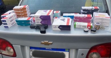 Polícia Militar prende dois suspeitos de roubo a farmácia em Atibaia