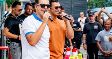 Felipe & Thiago transformam bar em palco e gravam o projeto “Rolezin Bão” em Atibaia