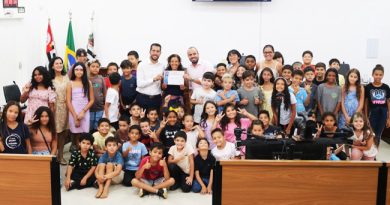 Alunos da EM Rita Lourdes recebem Moção de Louvor por destaque na Olimpíada Brasileira de Foguetes Alunos da EM Rita Lourdes recebem Moção de Louvor por destaque na Olimpíada Brasileira de Foguetes