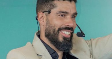  Terceiro núcleo do Nadando com Daniel Dias em Atibaia recebe primeira visita oficial do padrinho multicampeão paralímpico