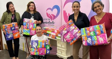 Fundo Social recebe absorventes arrecadados na “Caminhada das Mulheres” com apoio da Secretaria de Recursos Humanos