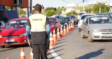 Atibaia adere ao Programa Respeito à Vida do Detran-SP para reforçar a segurança no trânsito Atibaia adere ao Programa Respeito à Vida do Detran-SP para reforçar a segurança no trânsito