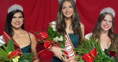 Concurso elege Rainha e Princesas da 42ª Festa do Morango